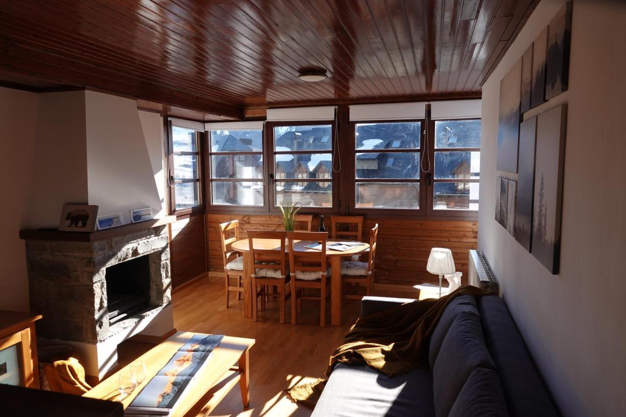 Stone Garaje Cubierto Y Trastero Pirineos360 Apartment Formigal Luaran gambar